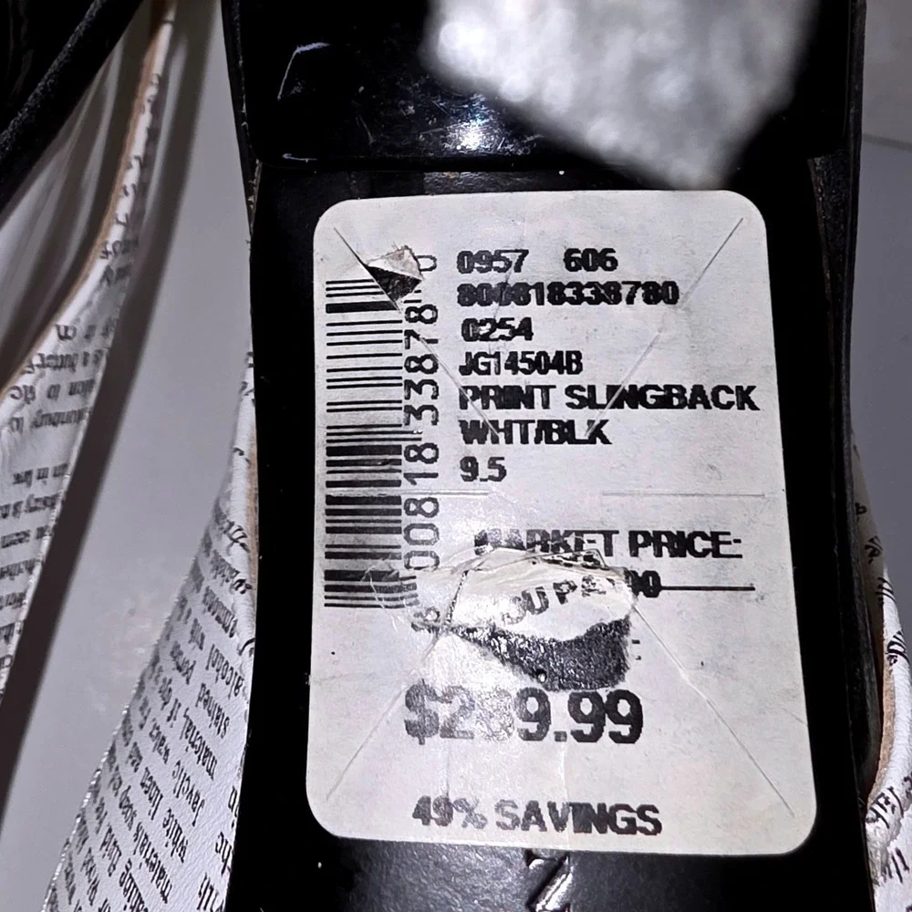 John Galliano Paris Newspaper Print Slingback Heels Womens 9.5 White Black EUC - Picture 10 of 12